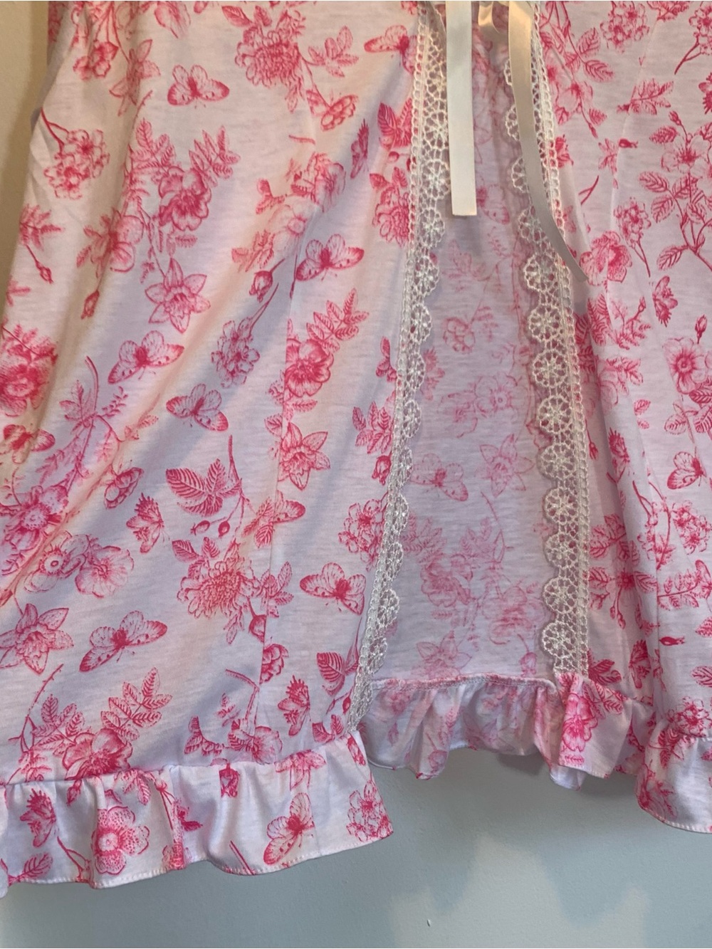 French Country Intimates Pink Floral Butterfly Bed Jacket Loungewear Cardigan - Picture 4 of 6
